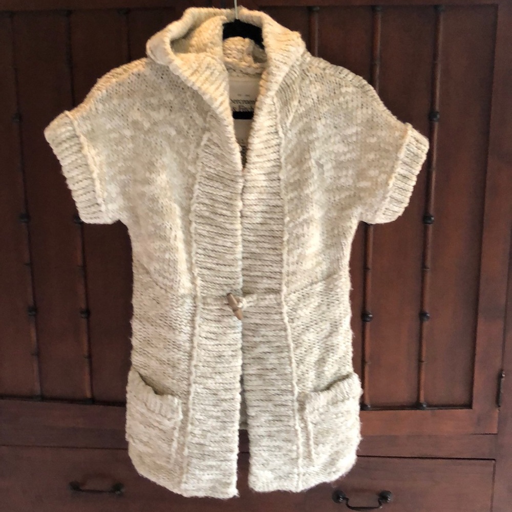 *RARE* Abercrombie & Fitch chunky cap sleeve hooded cardigan